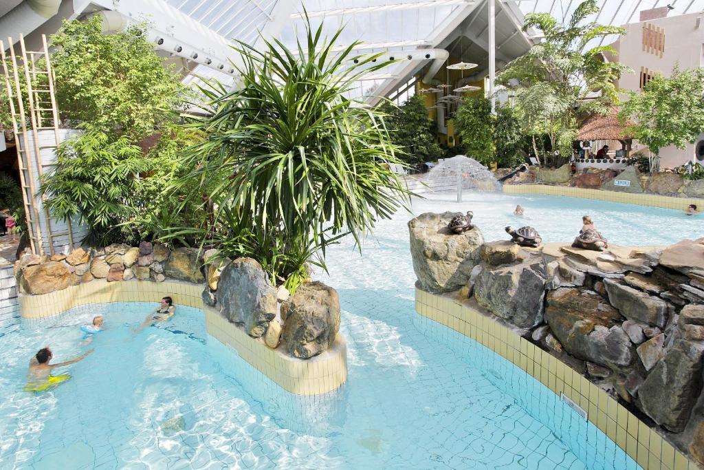 Sunparks Kempense Meren 3* Mol